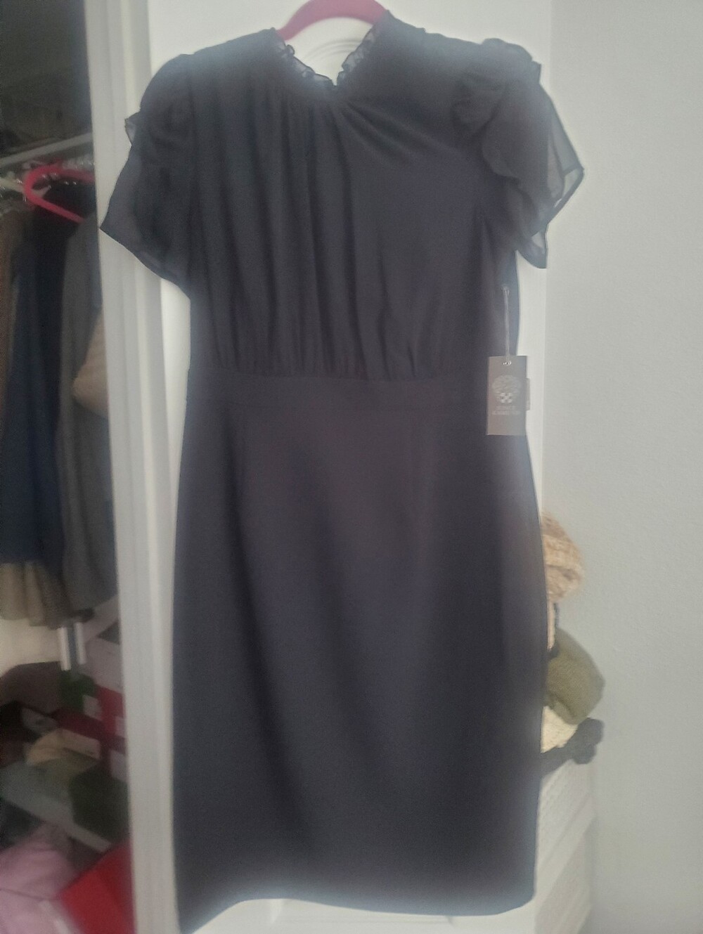 Women’s Black Short-Sleeve Midi Dress